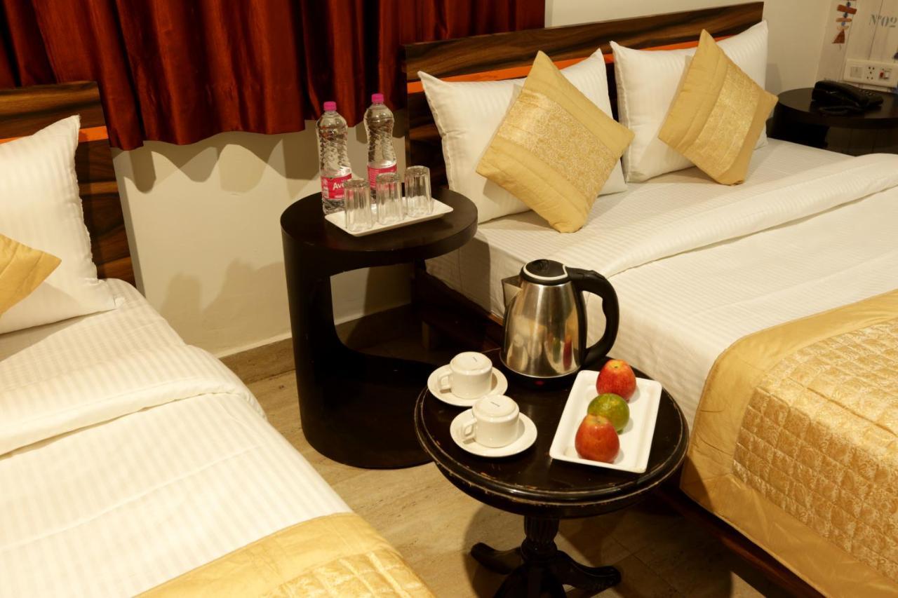 Hotel Square Stay นิวเดลี ภายนอก รูปภาพ