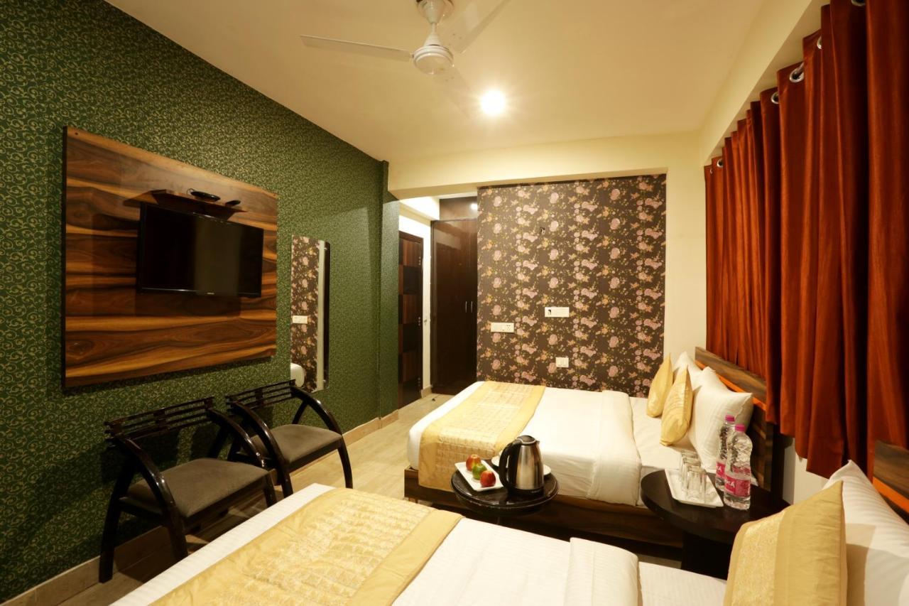 Hotel Square Stay นิวเดลี ภายนอก รูปภาพ