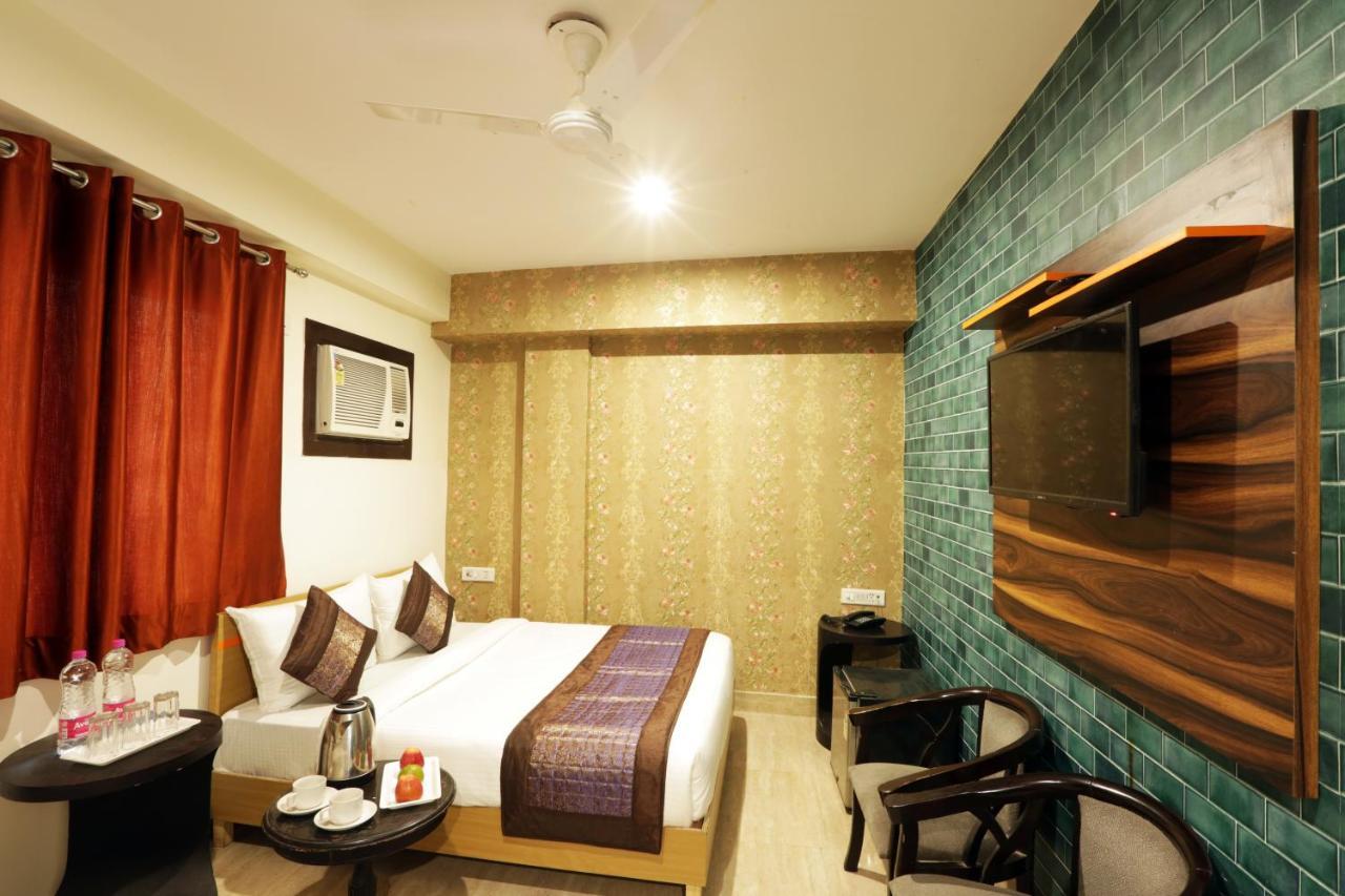 Hotel Square Stay นิวเดลี ภายนอก รูปภาพ